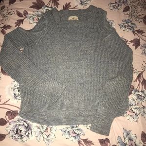 Hollister sweater